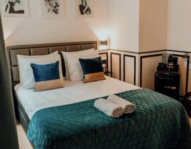 Konukevi Haarlemmerstraat