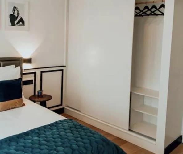 Konukevi Haarlemmerstraat *